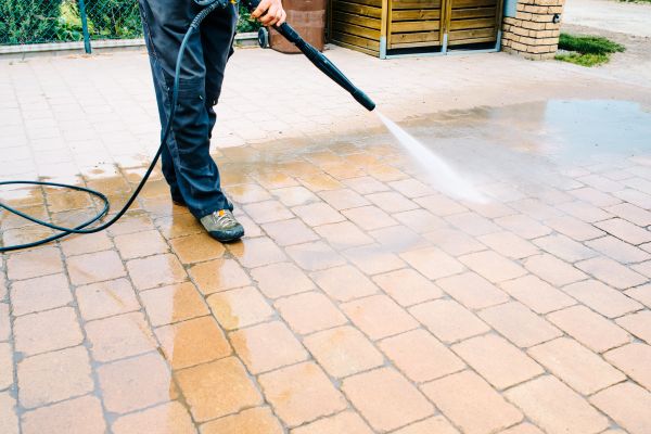 Pavement Staining in Littleton
